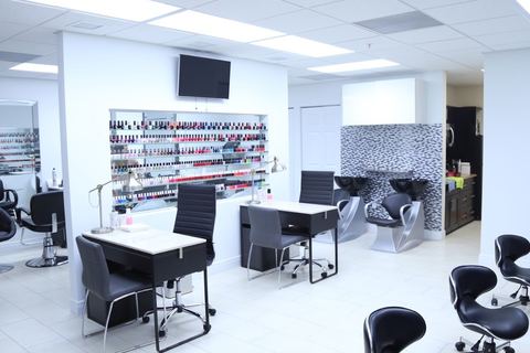 Art Cuban Nails